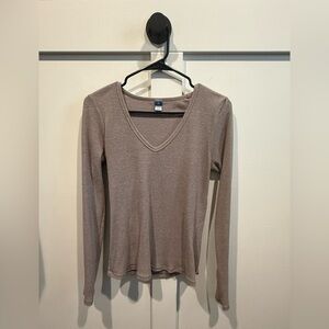 Old Navy V-Neck Ribbed Long Sleeve Top - Brown/Taupe - Large-Tall